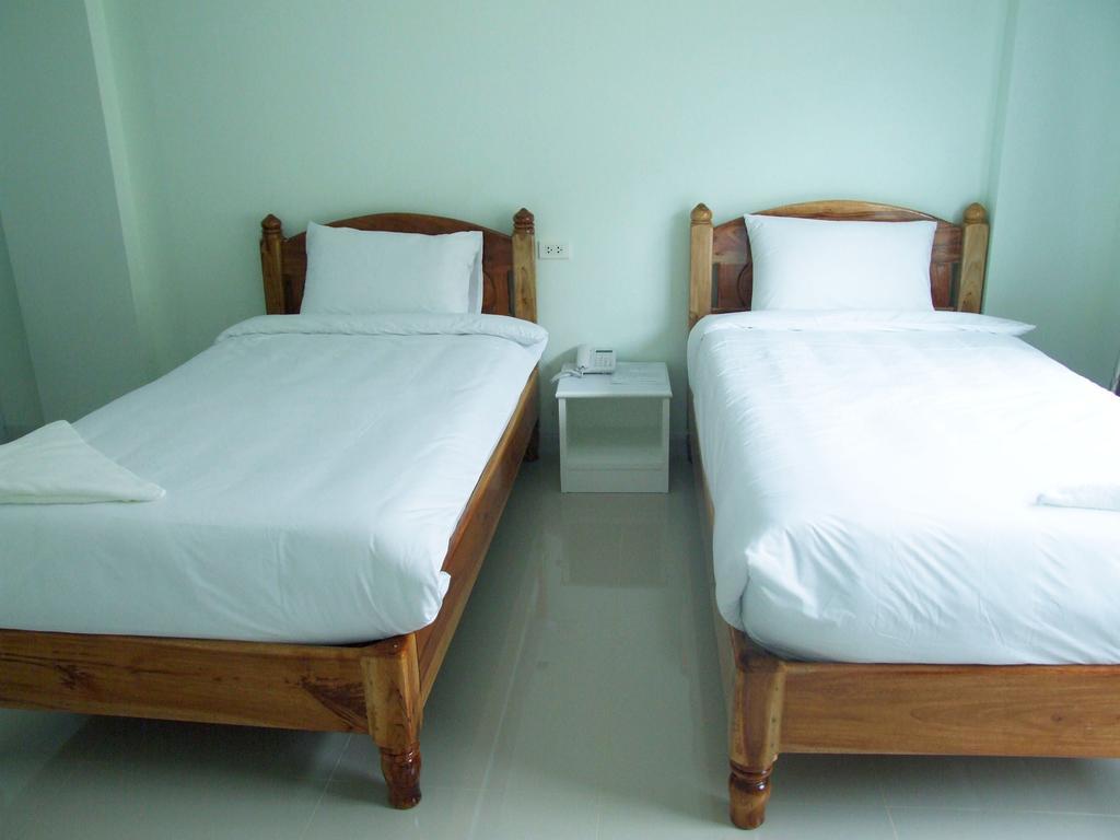 Hotel Ruan Rim Nam Roi Et Zimmer foto