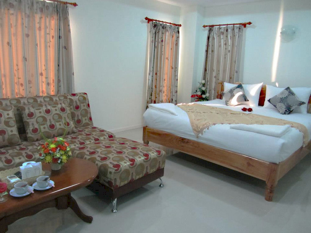 Hotel Ruan Rim Nam Roi Et Exterior foto