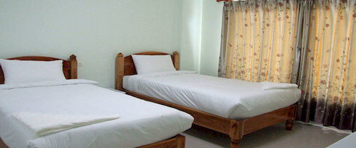 Hotel Ruan Rim Nam Roi Et Exterior foto